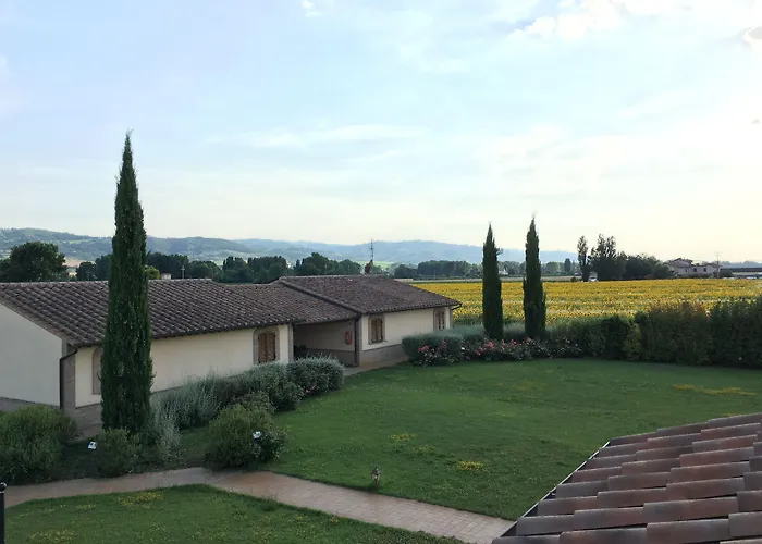 Agriturismo Le Rondini Di Francesco Di Assisi Cannara